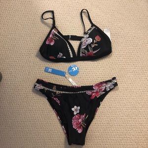 Cupshe Bathing suit Medium